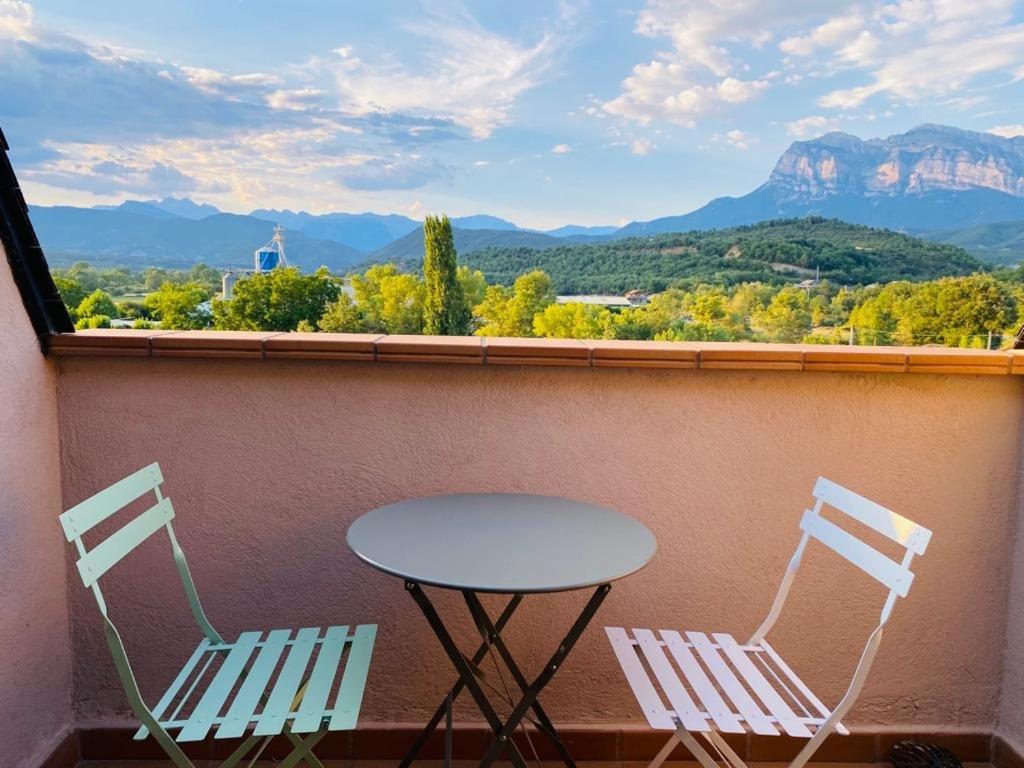 Apartamentos Best Aínsa-Sobrarbe Extérieur photo